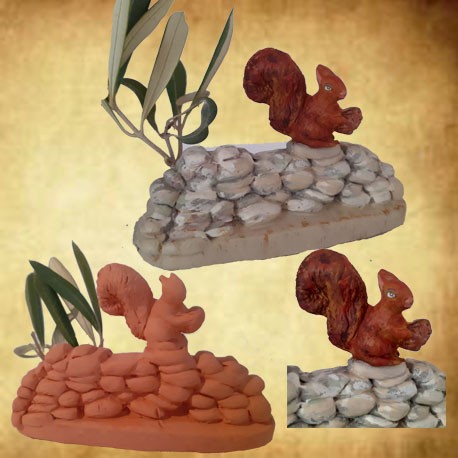 L'écureuil sur le Muret